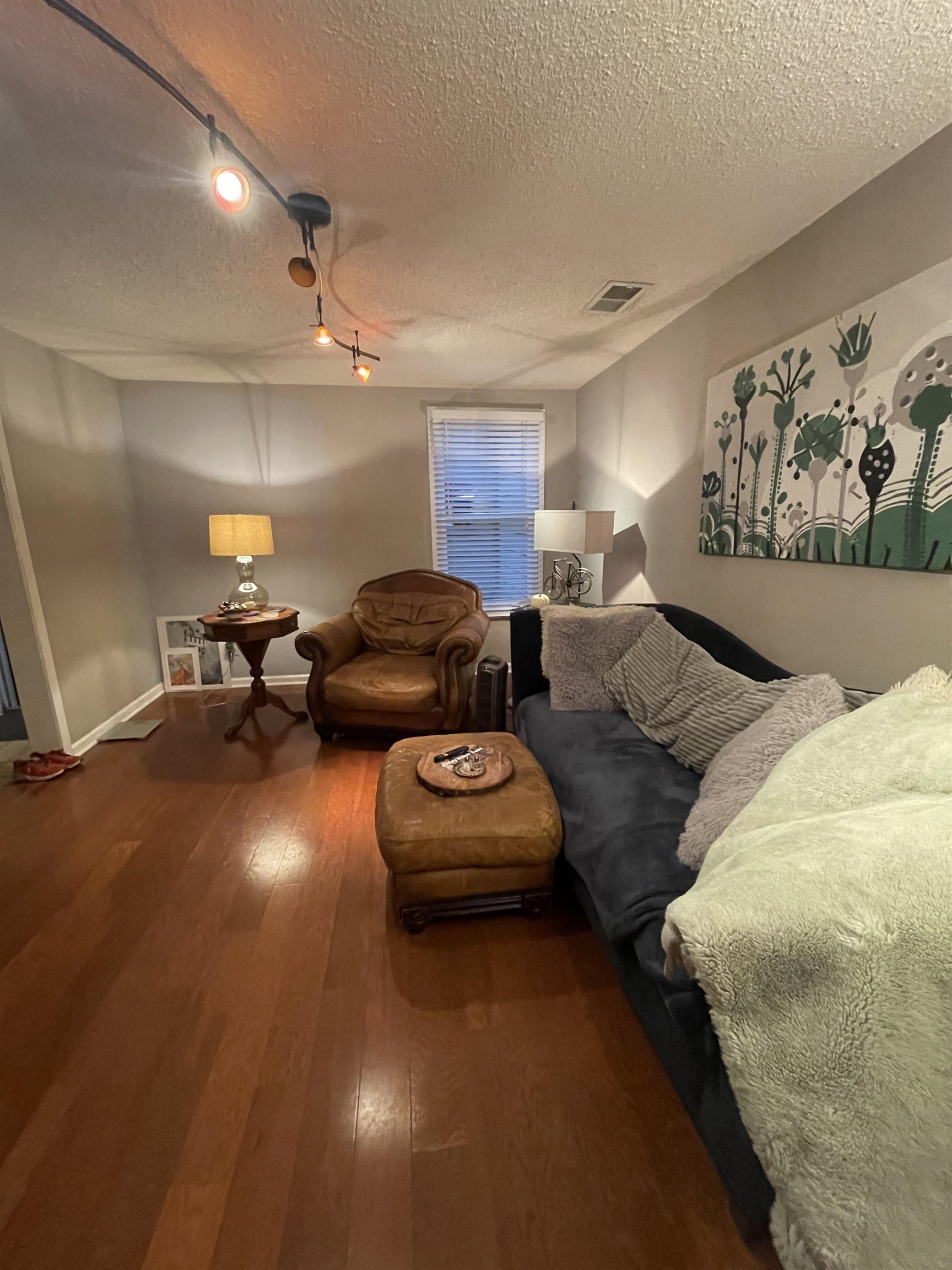 8469 Rothchild Road, Unit 33 Germantown, TN 38139 - Photo 14 of 25 Another view of den