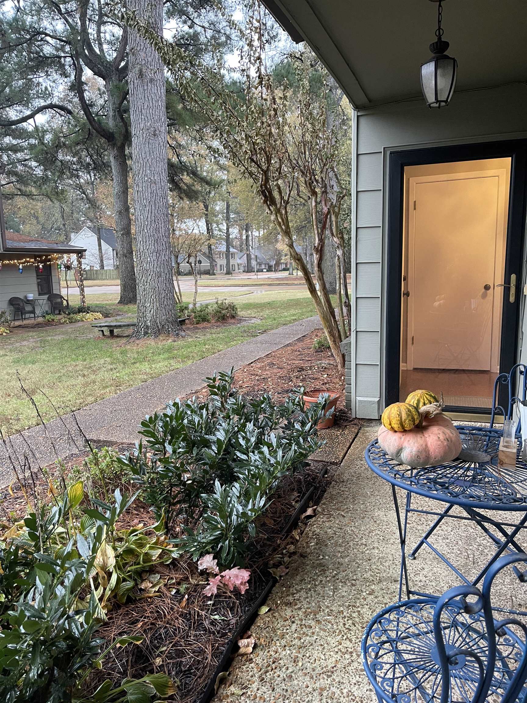 8469 Rothchild Road, Unit 33 Germantown, TN 38139 - Photo 2 of 25 View of front door