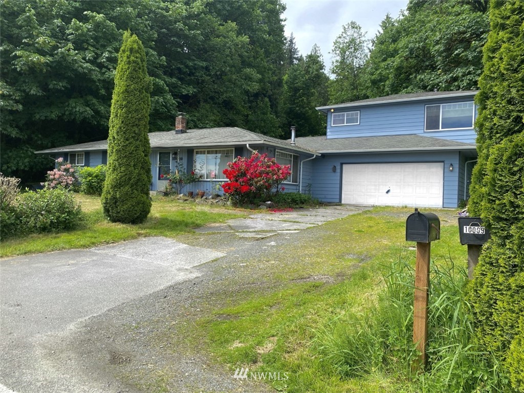 10010 Lowell Larimer Road Everett, WA 98208 - Photo 1 of 18 Gallery Image 1