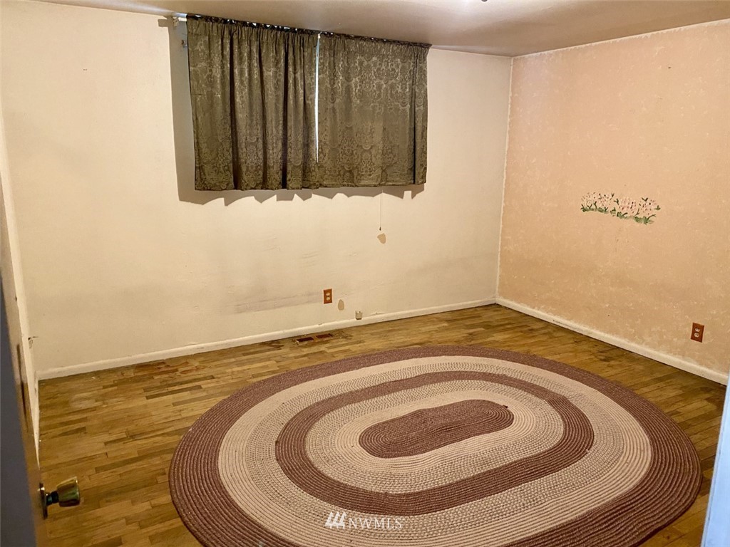 10010 Lowell Larimer Road Everett, WA 98208 - Photo 14 of 18 Gallery Image 14