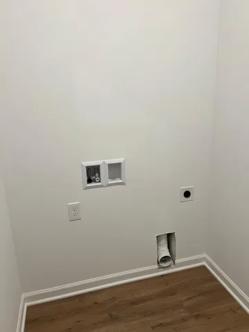 $449,900 | Xxx Xxx Crust Road, Brainerd, MN 56401