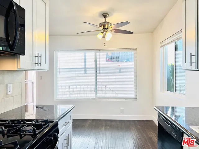 $2,395 | 10936 Hartsook Street, Unit A, North Hollywood, CA 91601