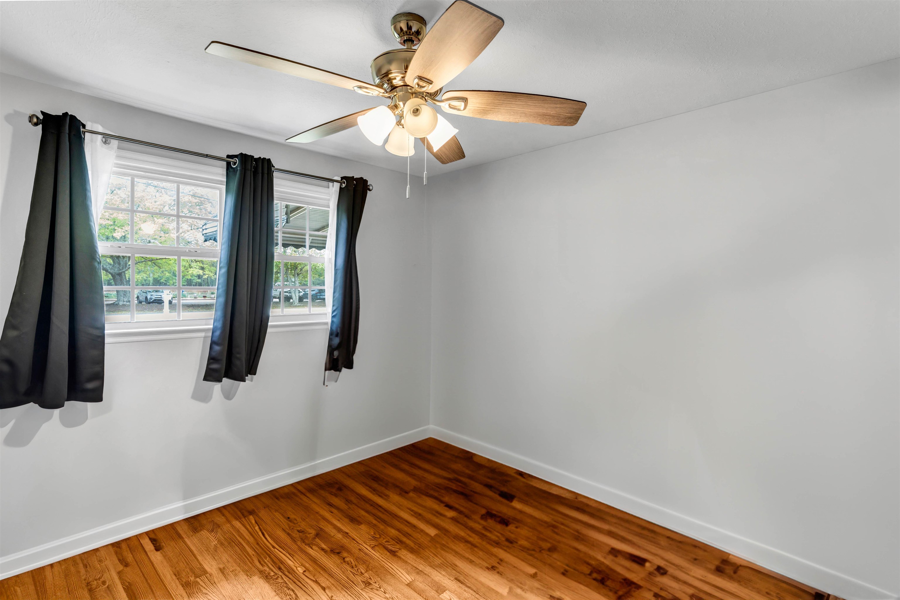 214 W Road Greer, SC 29650 - Photo 41 of 46