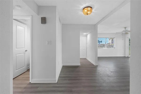 $2,500 | 1451 Gulf Boulevard, Unit 101, Clearwater Beach, FL 33767