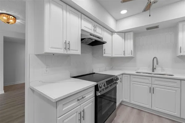 $2,500 | 1451 Gulf Boulevard, Unit 101, Clearwater Beach, FL 33767