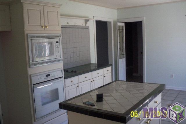 416 St Louis Street Raceland, LA 70394 - Photo 4 of 14 Kitchen 1