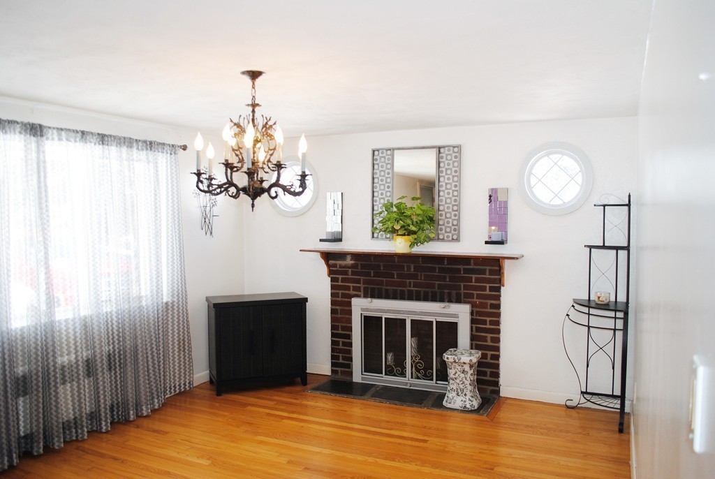 11 Sandra Road Walpole, MA 02032 - Photo 14 of 25 Gallery Image 14