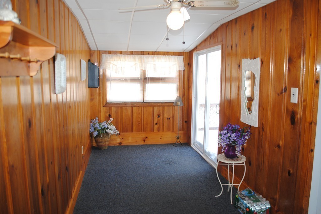 11 Sandra Road Walpole, MA 02032 - Photo 4 of 25 Gallery Image 4