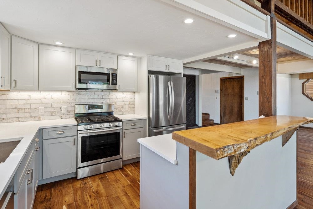 12769 Parsenn Road Truckee, CA 96161 - Photo 11 of 28 Gallery Image 11