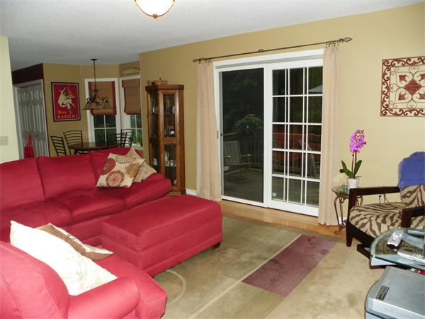 31 Cayenne Street West Springfield, MA 01089 - Photo 11 of 30