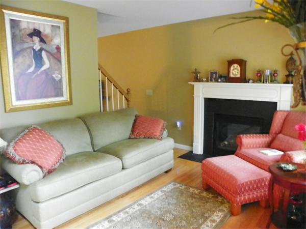 31 Cayenne Street West Springfield, MA 01089 - Photo 6 of 30