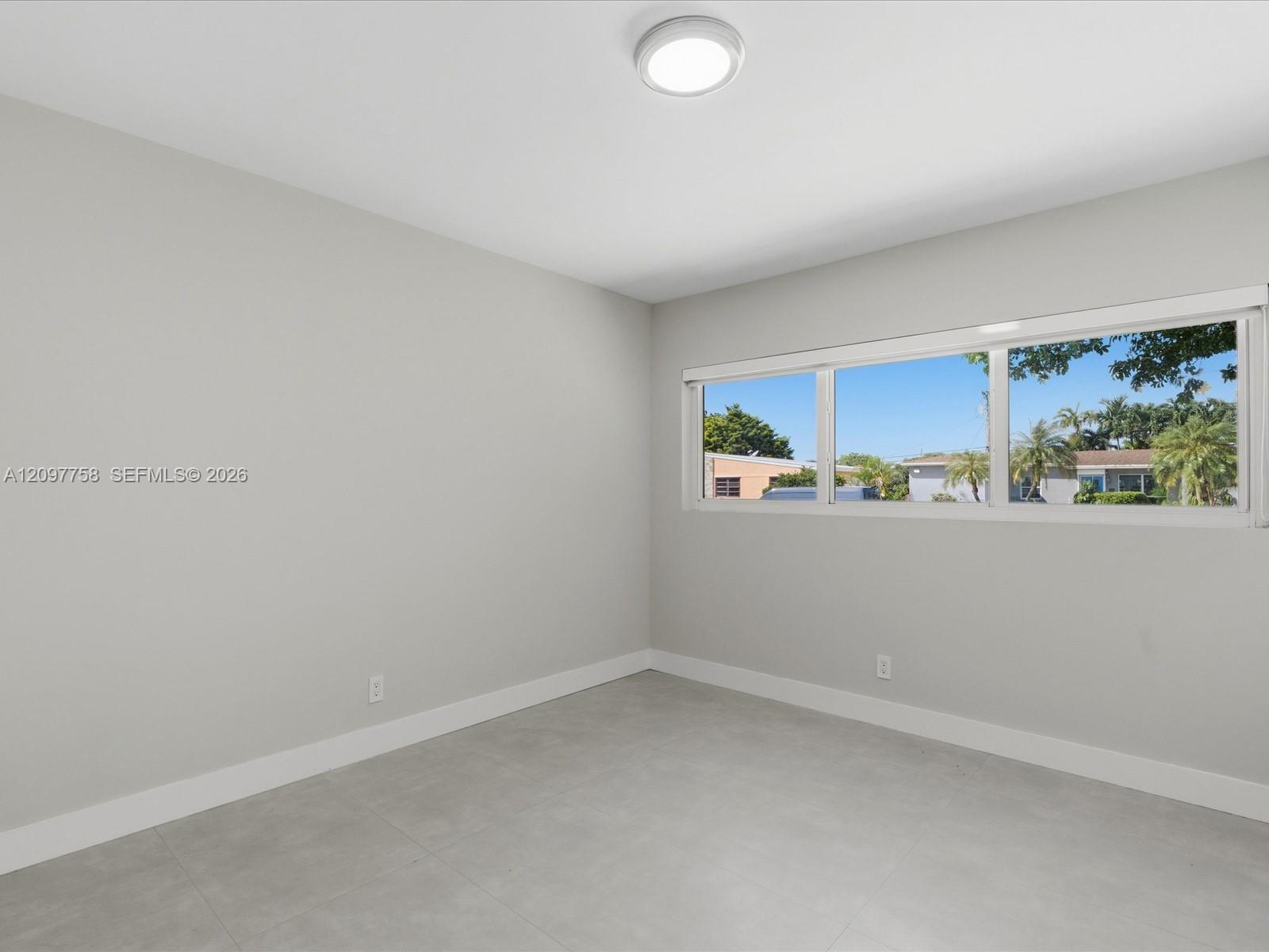 8440 Southwest 34th Terrace Miami, FL 33155 - Photo 18 of 69 Gallery Image 18