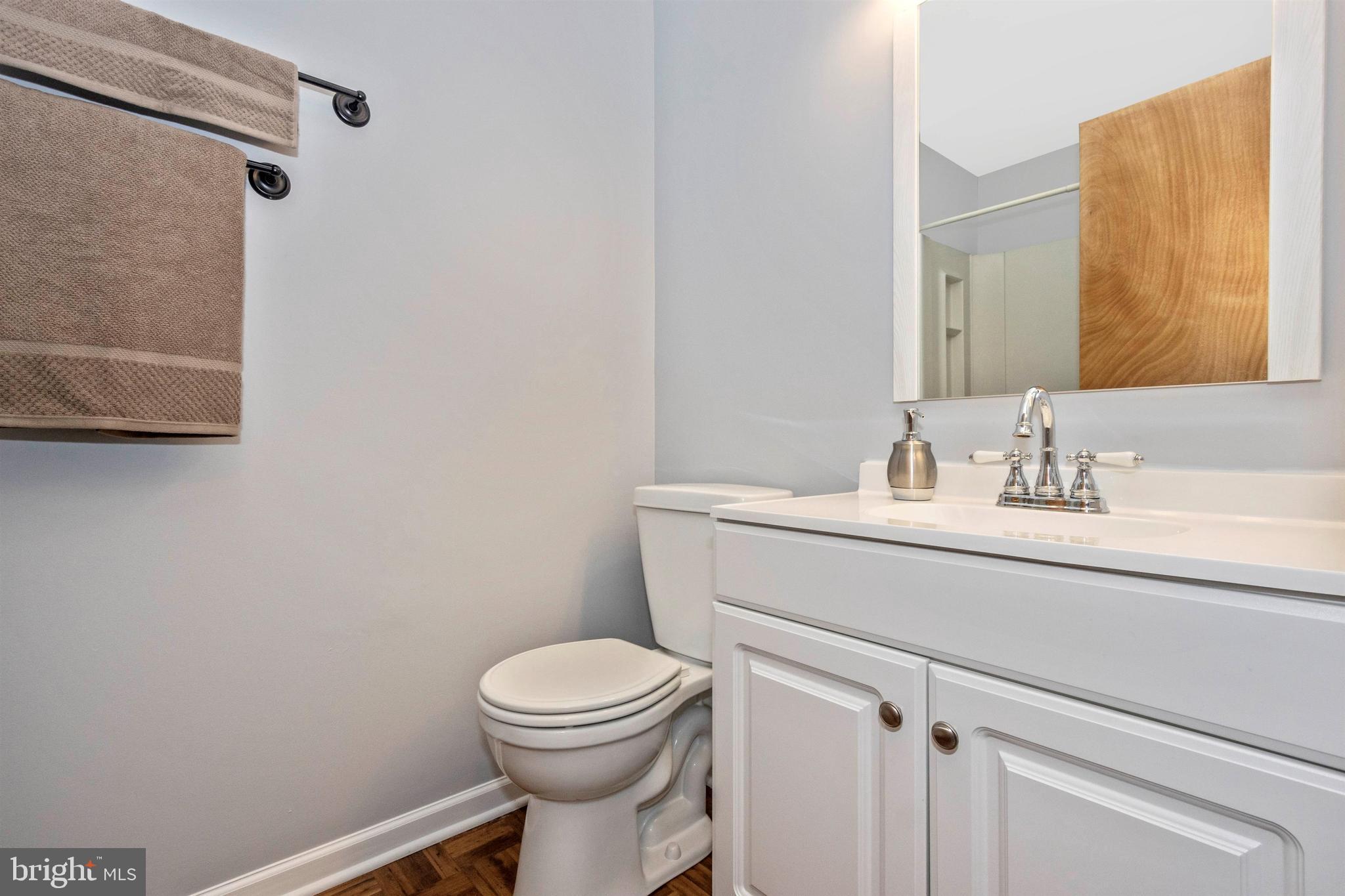 501 H Heather Ridge Drive, Unit 8H Frederick, MD 21702 - Photo 21 of 28 Updated Full Bath