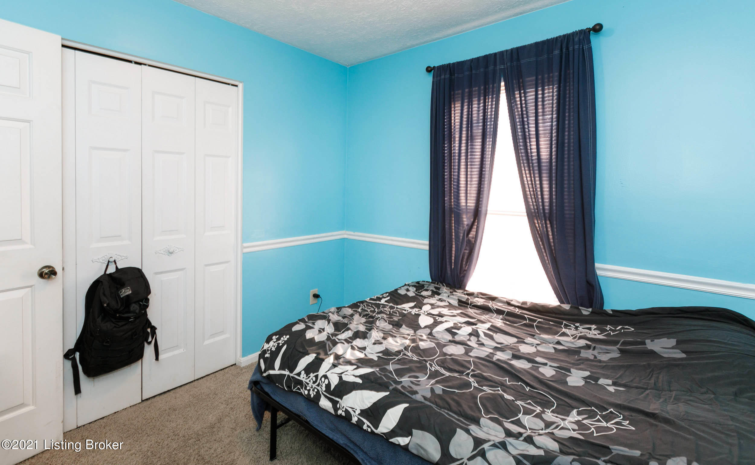 11402 Angelina Road Louisville, KY 40229 - Photo 21 of 30 0022