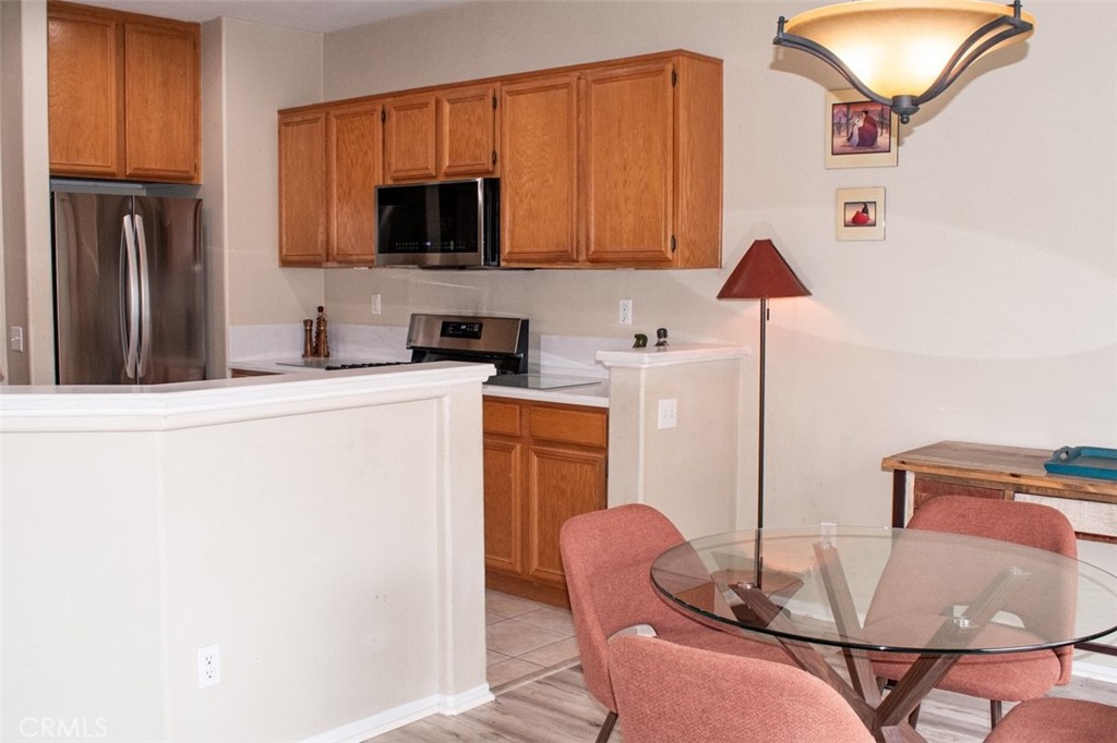 33634 Emerson Way, Unit B Temecula, CA 92592 - Photo 7 of 28