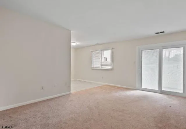 $190,900 | 2340 Primrose Court, Unit 2340, Mays Landing, NJ 08330