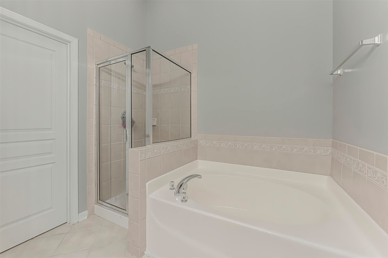 4626 Kings Garden Road Raleigh, NC 27612 - Photo 18 of 26 Master Bathroom