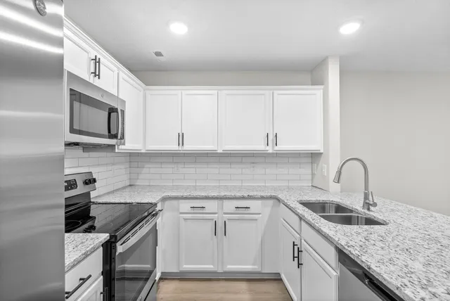 $1,400 | 315 Longshadow Trail, Unit A, Clarksville, TN 37043