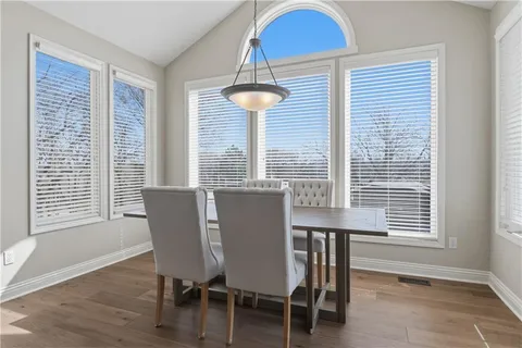 $850,000 | 20219 West 93rd Street, Lenexa, KS 66220