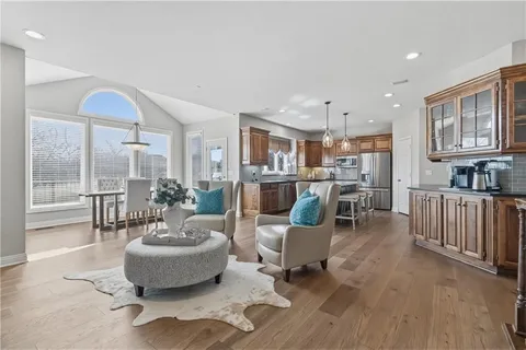 $850,000 | 20219 West 93rd Street, Lenexa, KS 66220