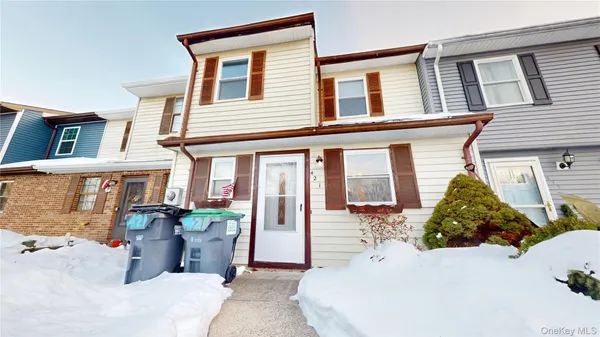 $275,000 | 421 Rakov Road, Maybrook, NY 12543