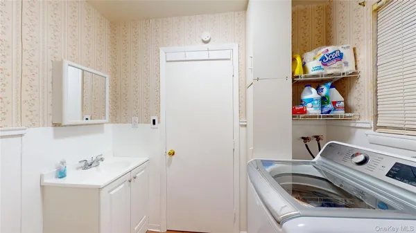 $275,000 | 421 Rakov Road, Maybrook, NY 12543