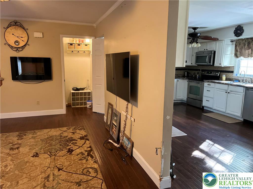 2968 Center Road Northampton, PA 18067 - Photo 7 of 47 Gallery Image 7