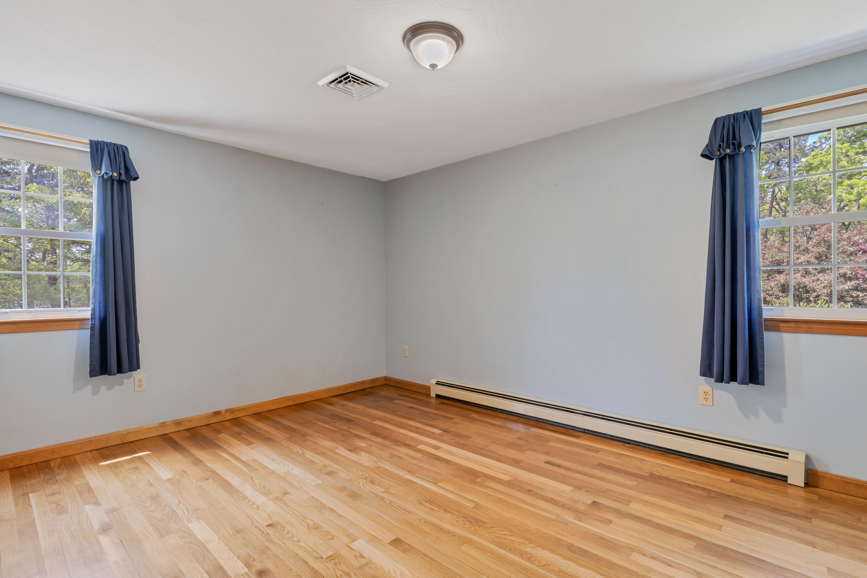 12 Spruce Grove Road Harwich, MA 02645 - Photo 16 of 31 12SprLR-18