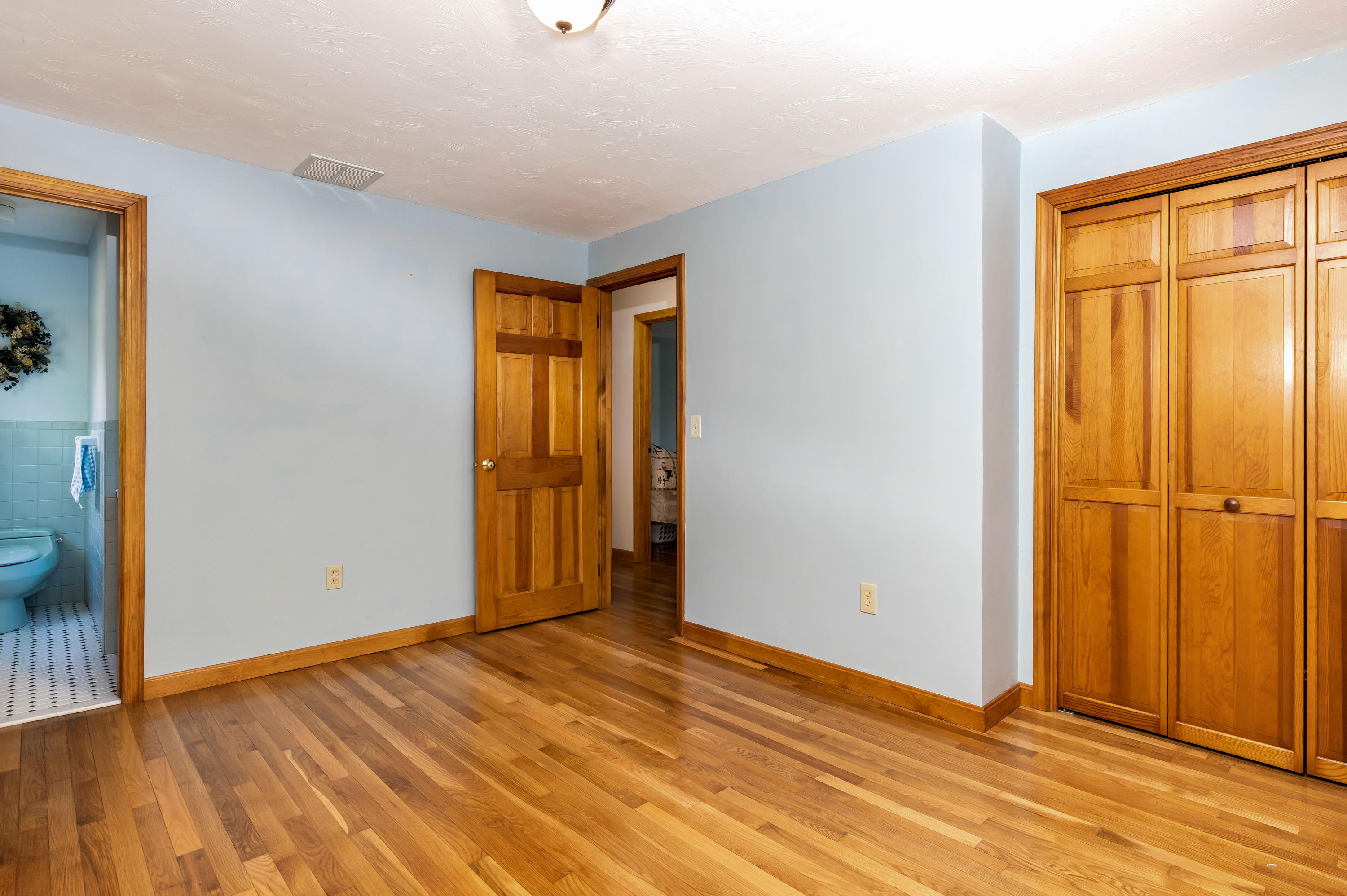 12 Spruce Grove Road Harwich, MA 02645 - Photo 17 of 31 12SprLR-19