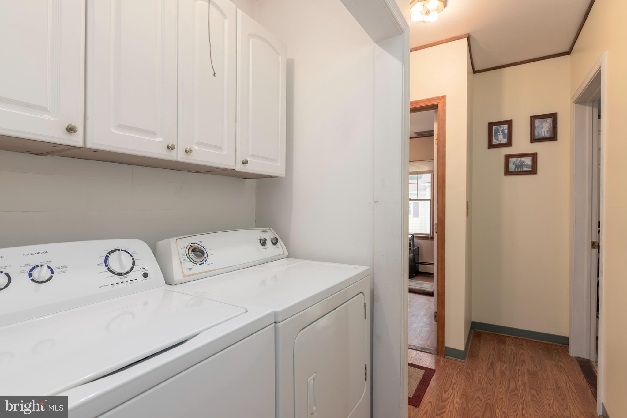 5614 Casson Neck Cambridge, MD 21613 - Photo 35 of 38 a utility room with dryer and washer