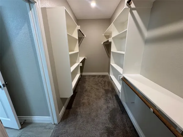 $2,375 | 109 Mokulua, Bastrop, TX 78602