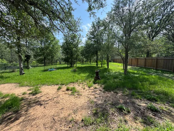 $2,375 | 109 Mokulua, Bastrop, TX 78602