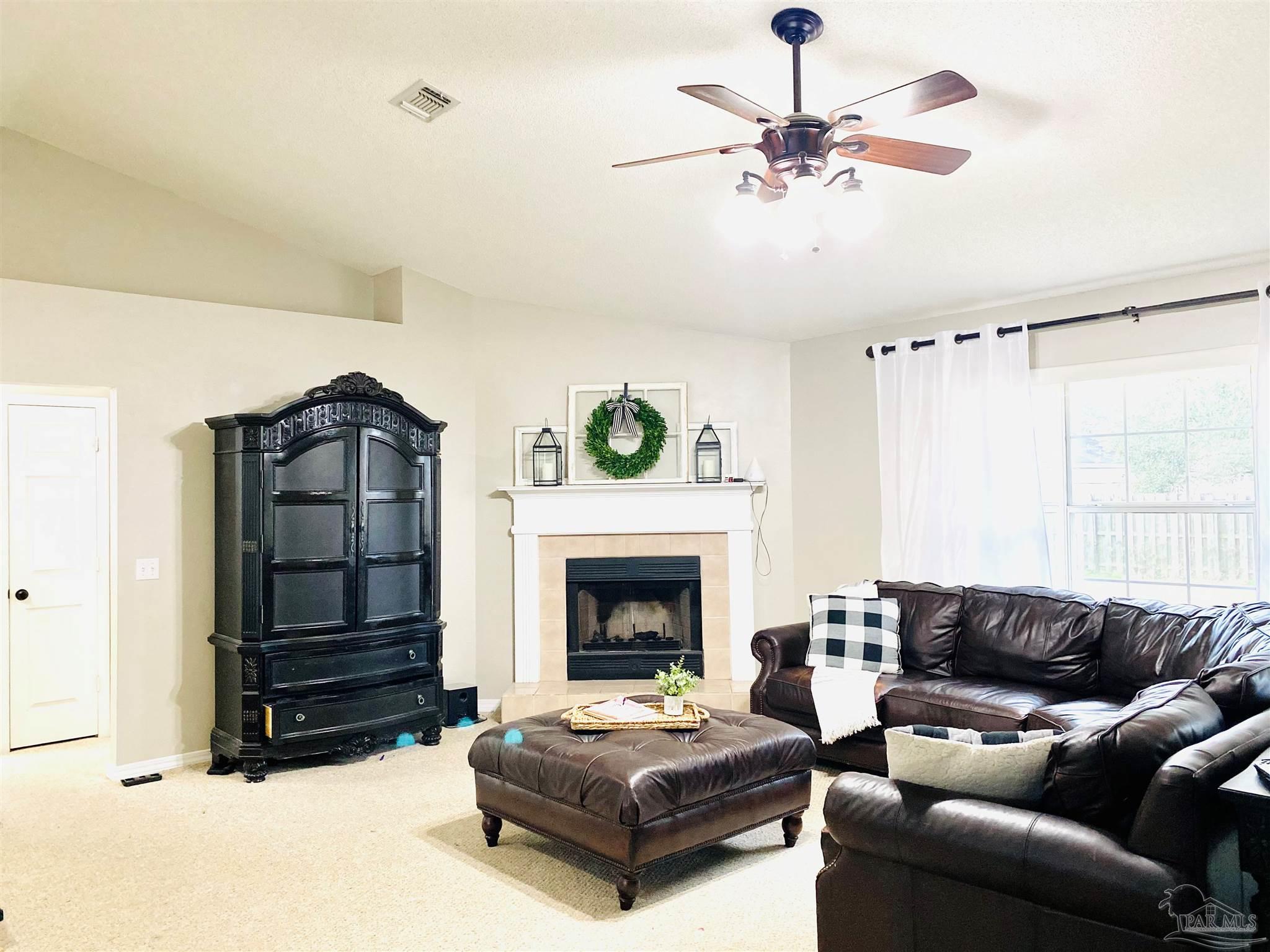 4617 Hamilton Bridge Road Pace, FL 32571 - Photo 2 of 17 Gallery Image 2