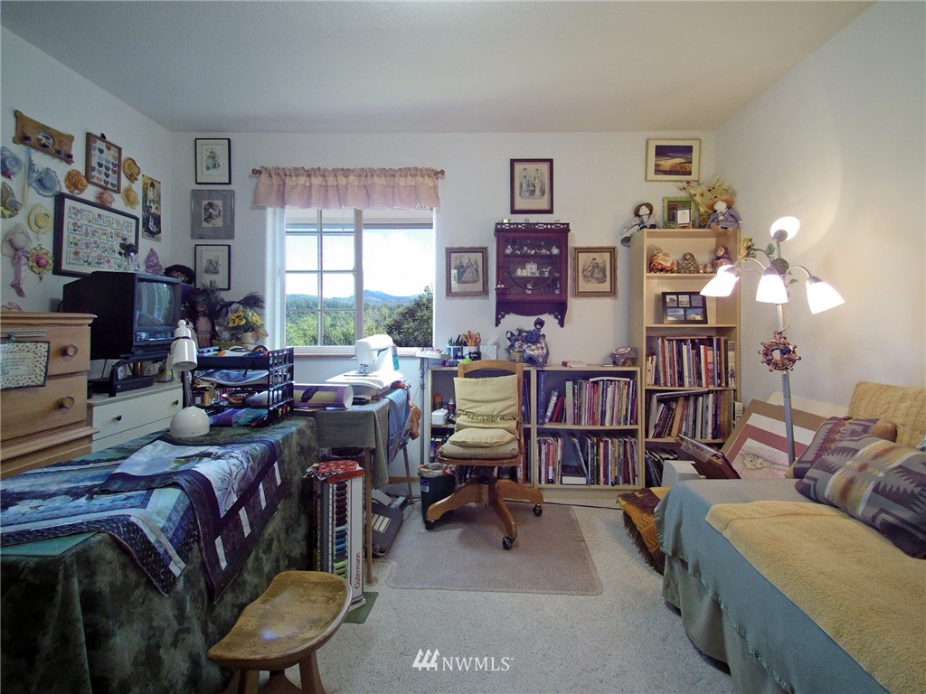 737 Glass Road Port Angeles, WA 98362 - Photo 19 of 40 Gallery Image 19