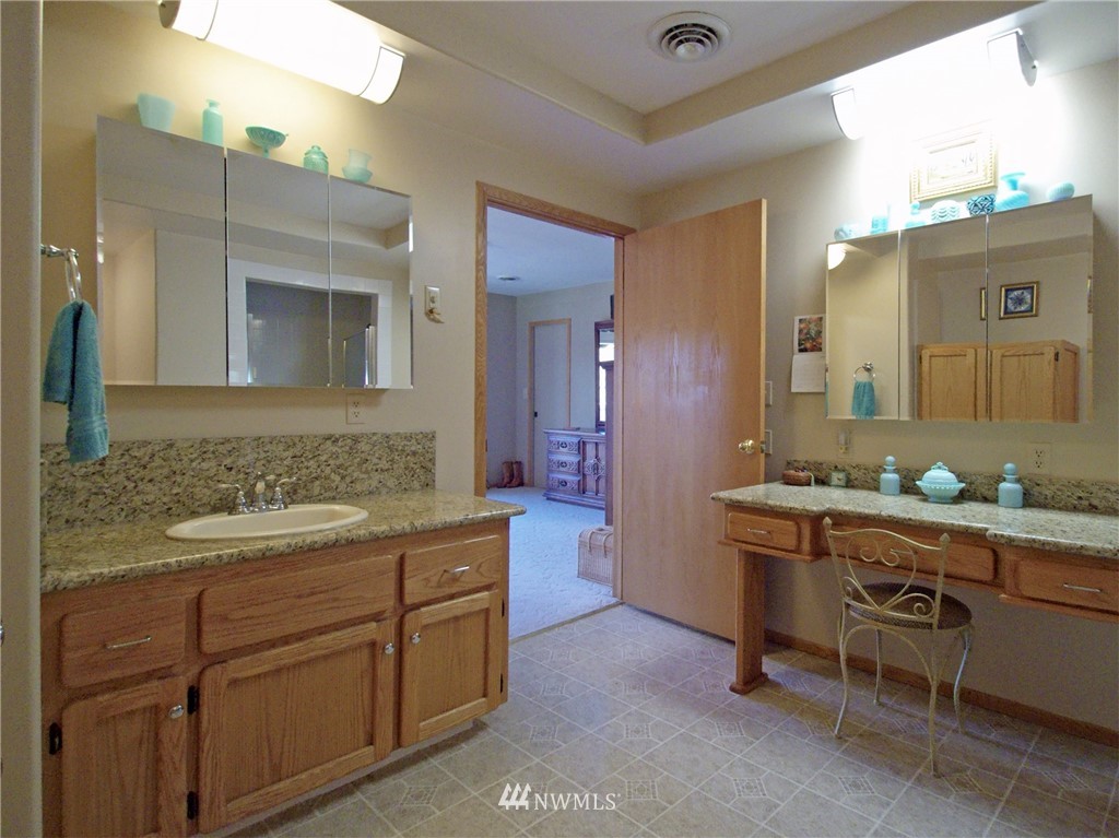 737 Glass Road Port Angeles, WA 98362 - Photo 24 of 40 Gallery Image 24