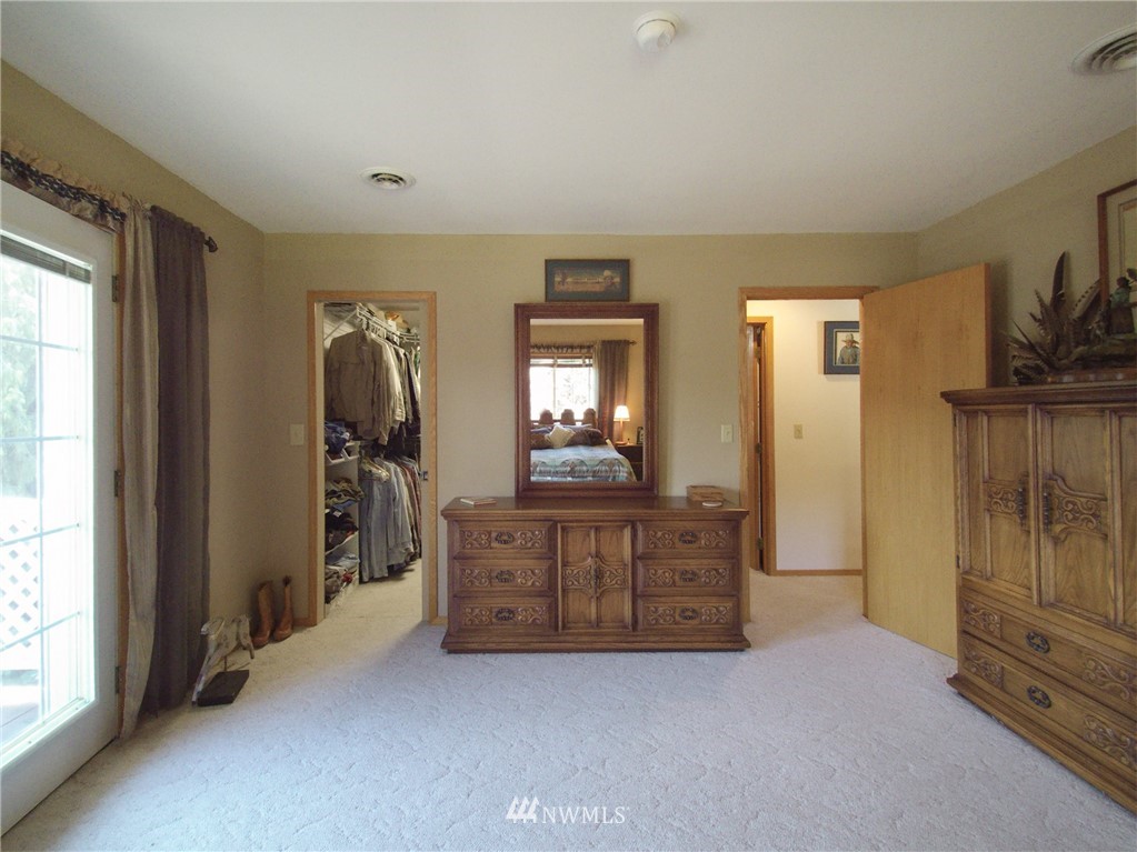 737 Glass Road Port Angeles, WA 98362 - Photo 27 of 40 Gallery Image 27