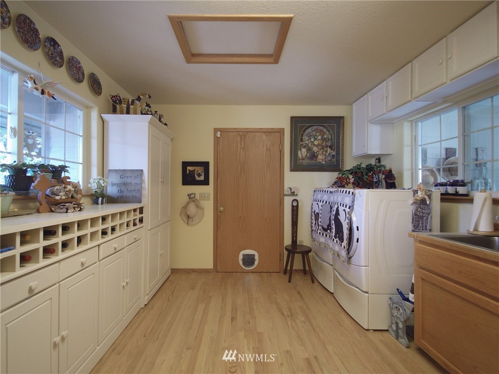 737 Glass Road Port Angeles, WA 98362 - Photo 29 of 40 Gallery Image 29