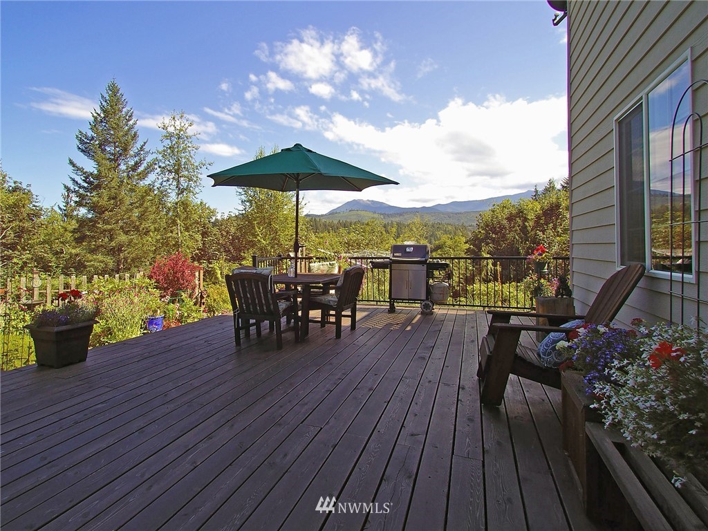 737 Glass Road Port Angeles, WA 98362 - Photo 32 of 40 Gallery Image 32