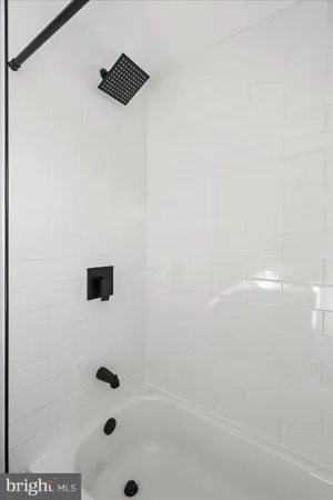 $284,900 | 1526 Wadsworth Way, Baltimore, MD 21239