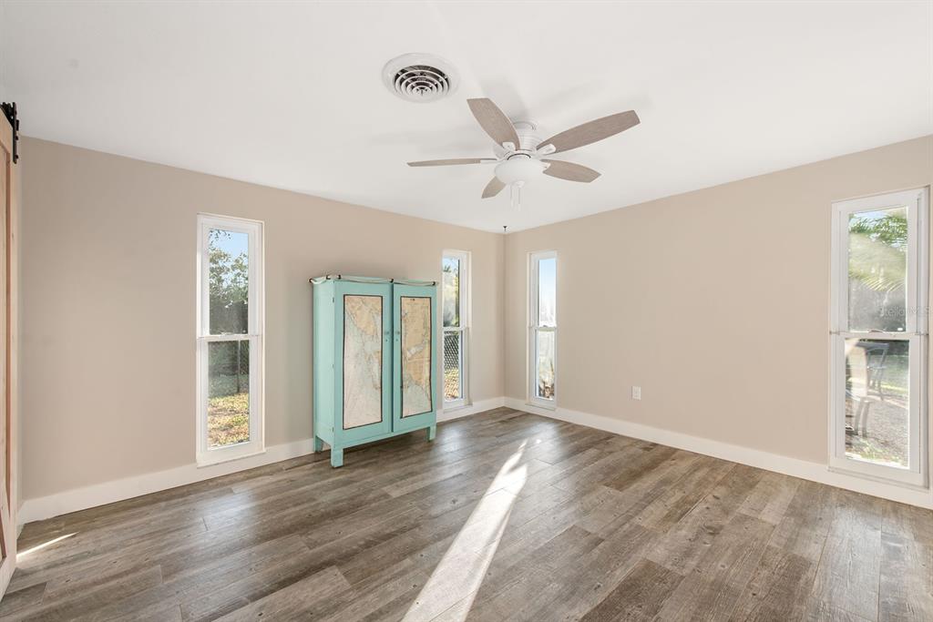 300 East Bay Heights Road Englewood, FL 34223 - Photo 29 of 71