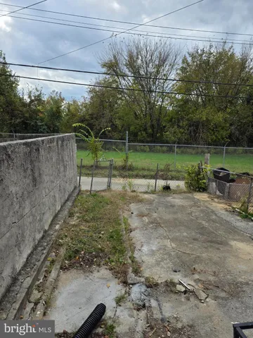 $1,400 | 3151 Ravenwood Avenue, Baltimore, MD 21213