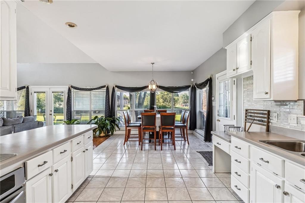 212 West Lakeview Drive Laplace, LA 70068 - Photo 10 of 29