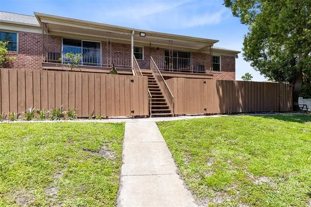 $210,000 | 117 Georgetown Drive, Unit C, Casselberry, FL 32707