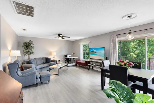 $210,000 | 117 Georgetown Drive, Unit C, Casselberry, FL 32707