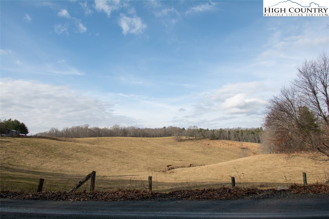 3-5 Martin Gambill Road Crumpler, NC 28617 - Photo 5 of 6 Gallery Image 5