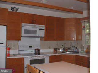 1106 Orleans Road Cheltenham, PA 19012 - Photo 4 of 6 Gallery Image 4