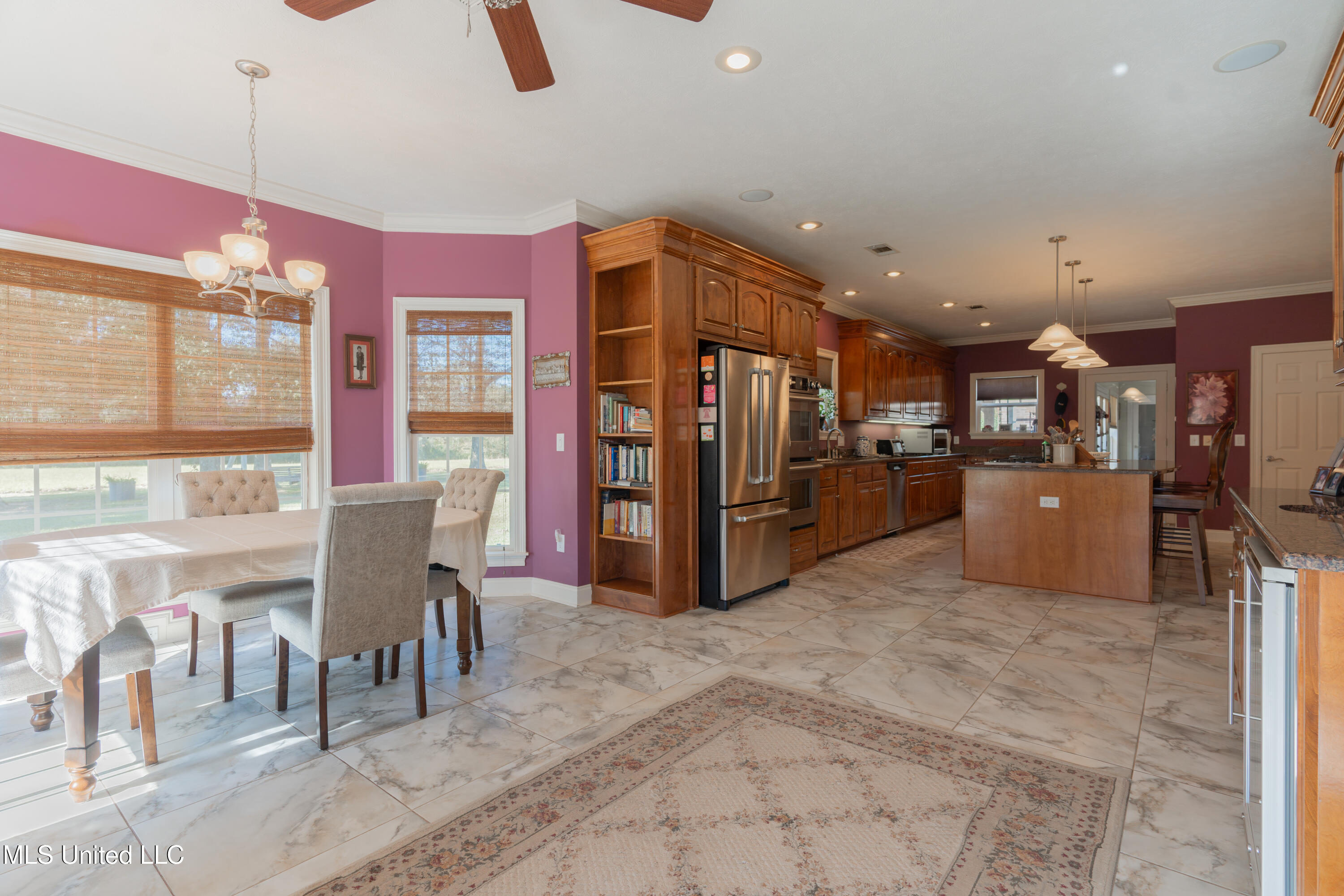 3745 North Berry Road Utica, MS 39175 - Photo 29 of 70 29-EatInKitchen