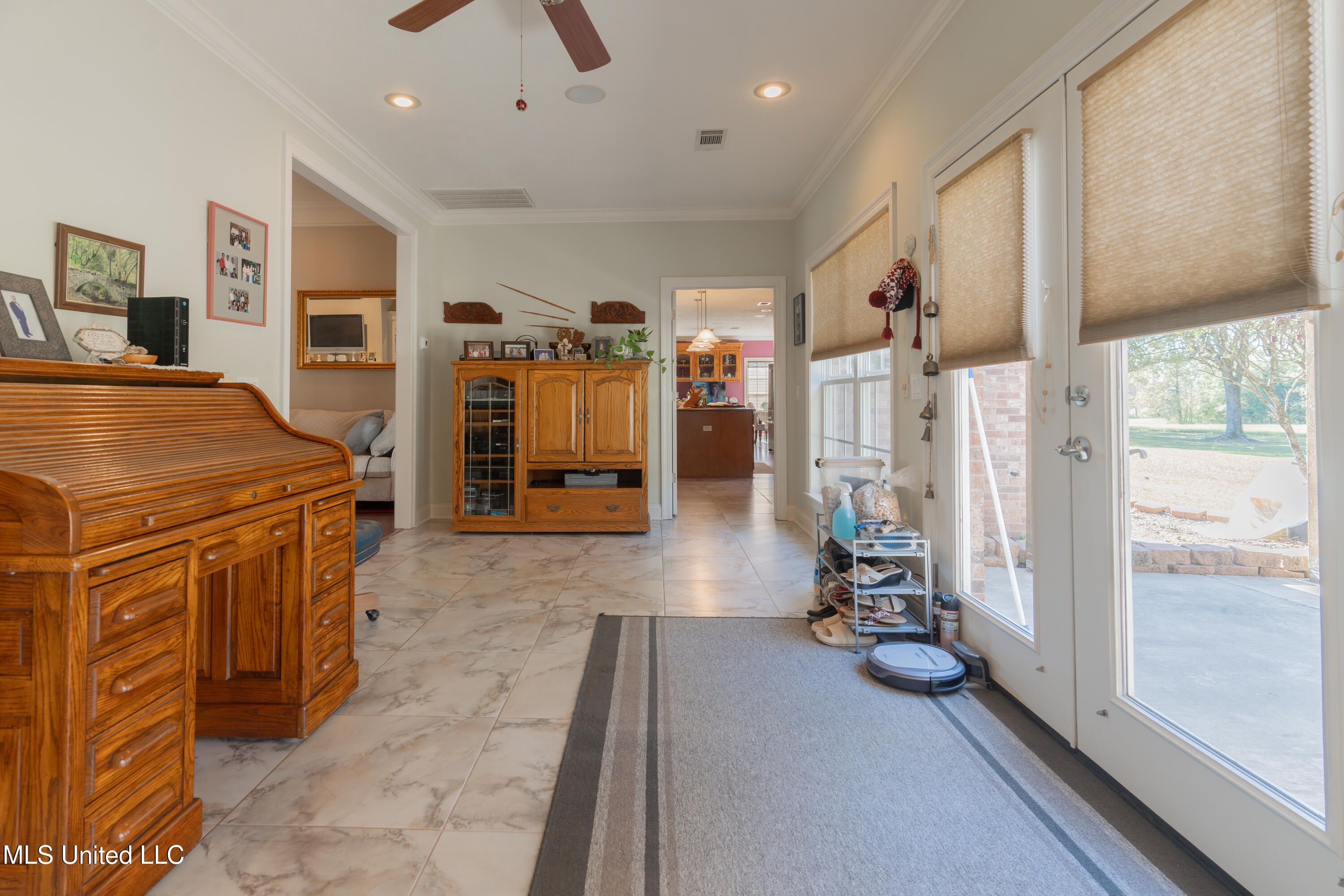 3745 North Berry Road Utica, MS 39175 - Photo 36 of 70 36-Sunroom