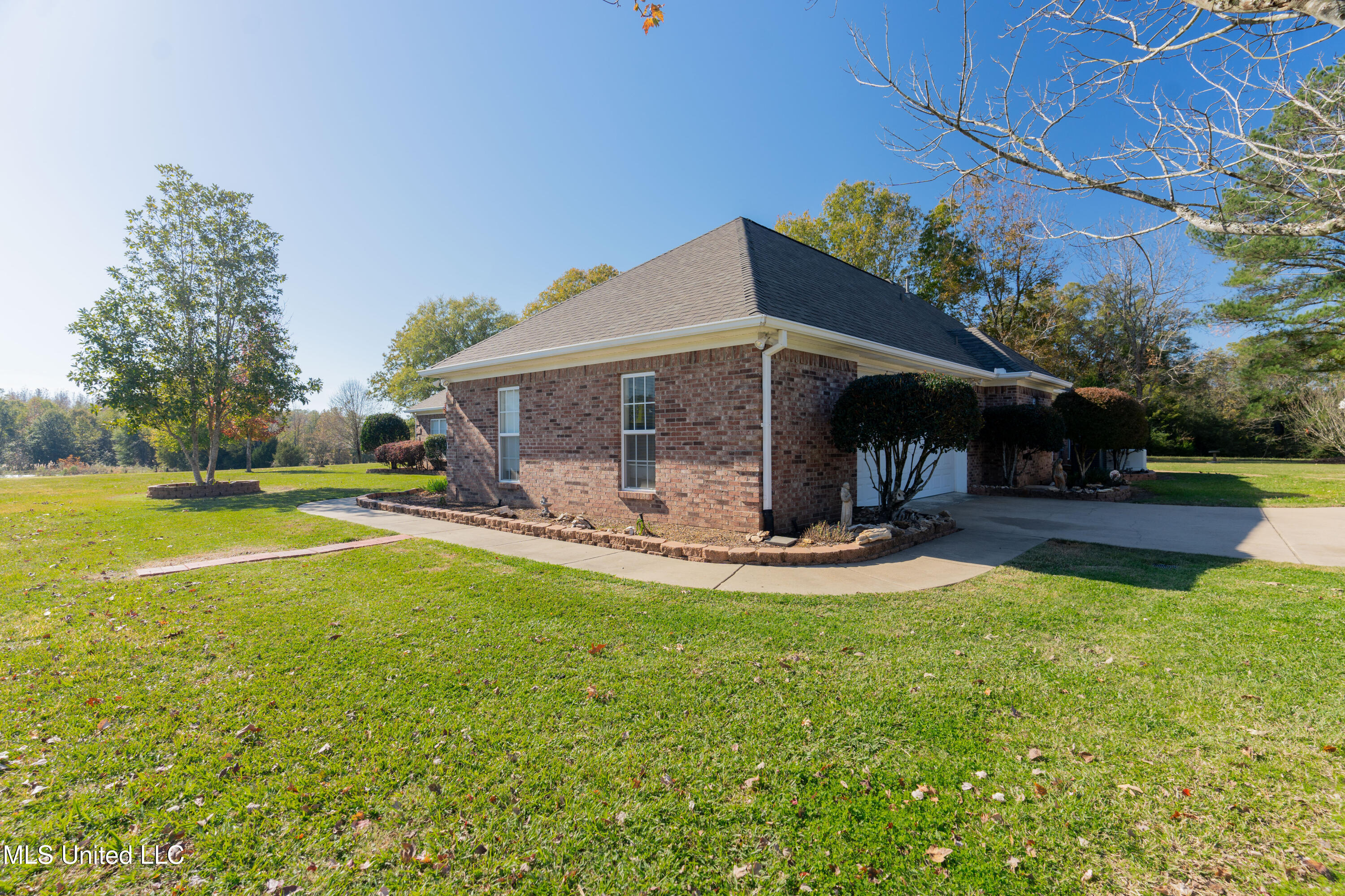 3745 North Berry Road Utica, MS 39175 - Photo 8 of 70 7-Front