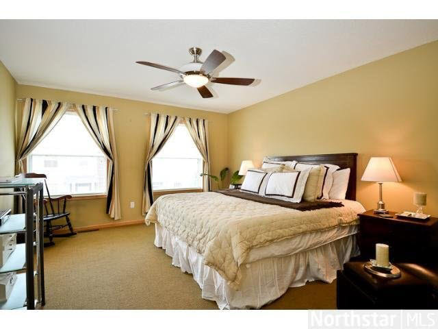 8252 Labont Way Eden Prairie, MN 55344 - Photo 14 of 18 Gallery Image 14